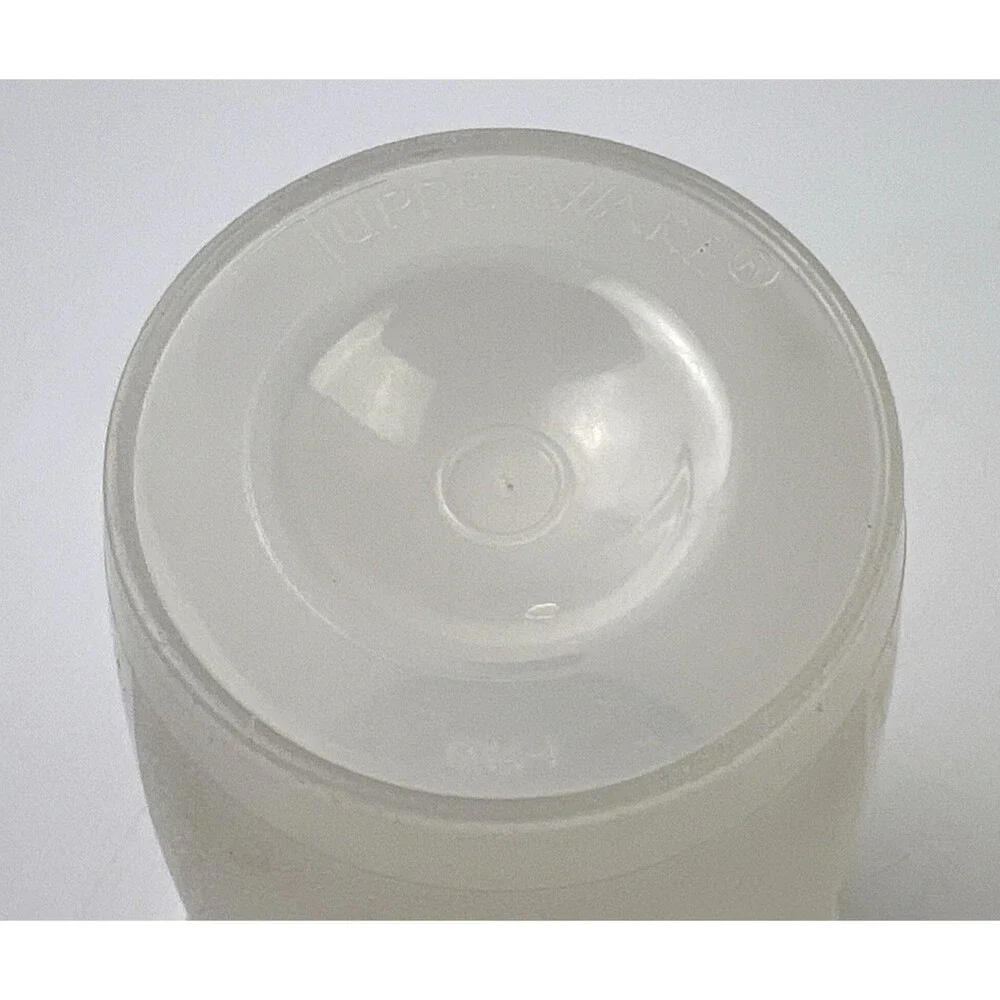 Tupperware vintage container